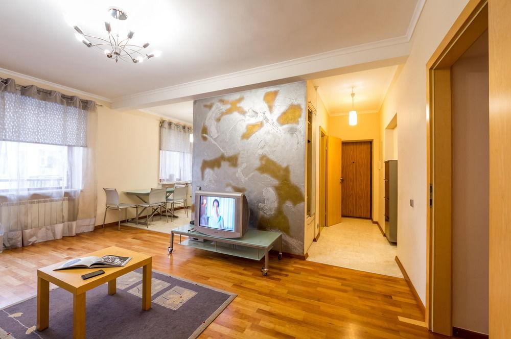 Hostel Kreschatik Kiev Exterior foto