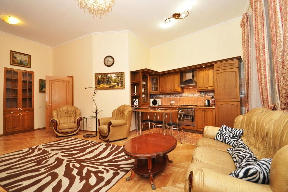 Hostel Kreschatik Kiev Exterior foto